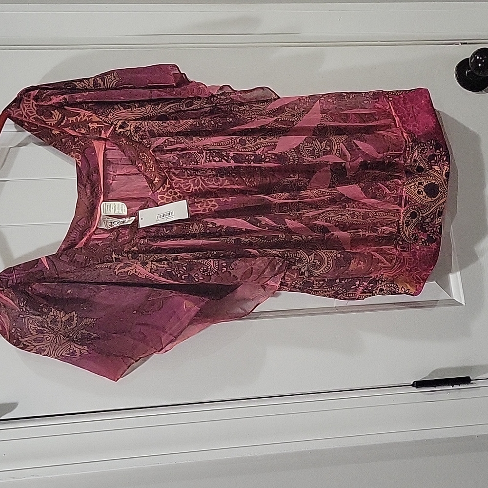 NWT L8ter multicolored top